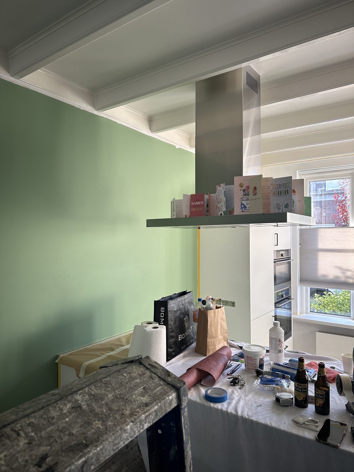 Keuken met groene accentwand